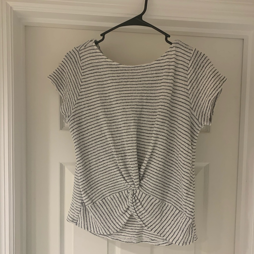 LOFT Top- M